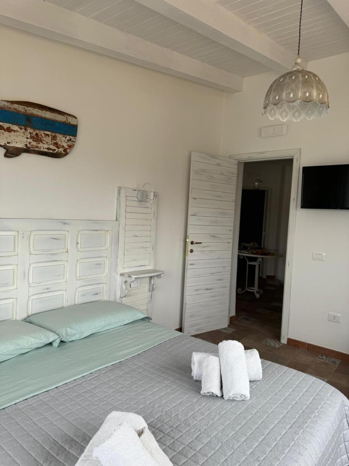 B&B Una Favola Di Mare 兰佩杜萨 外观 照片