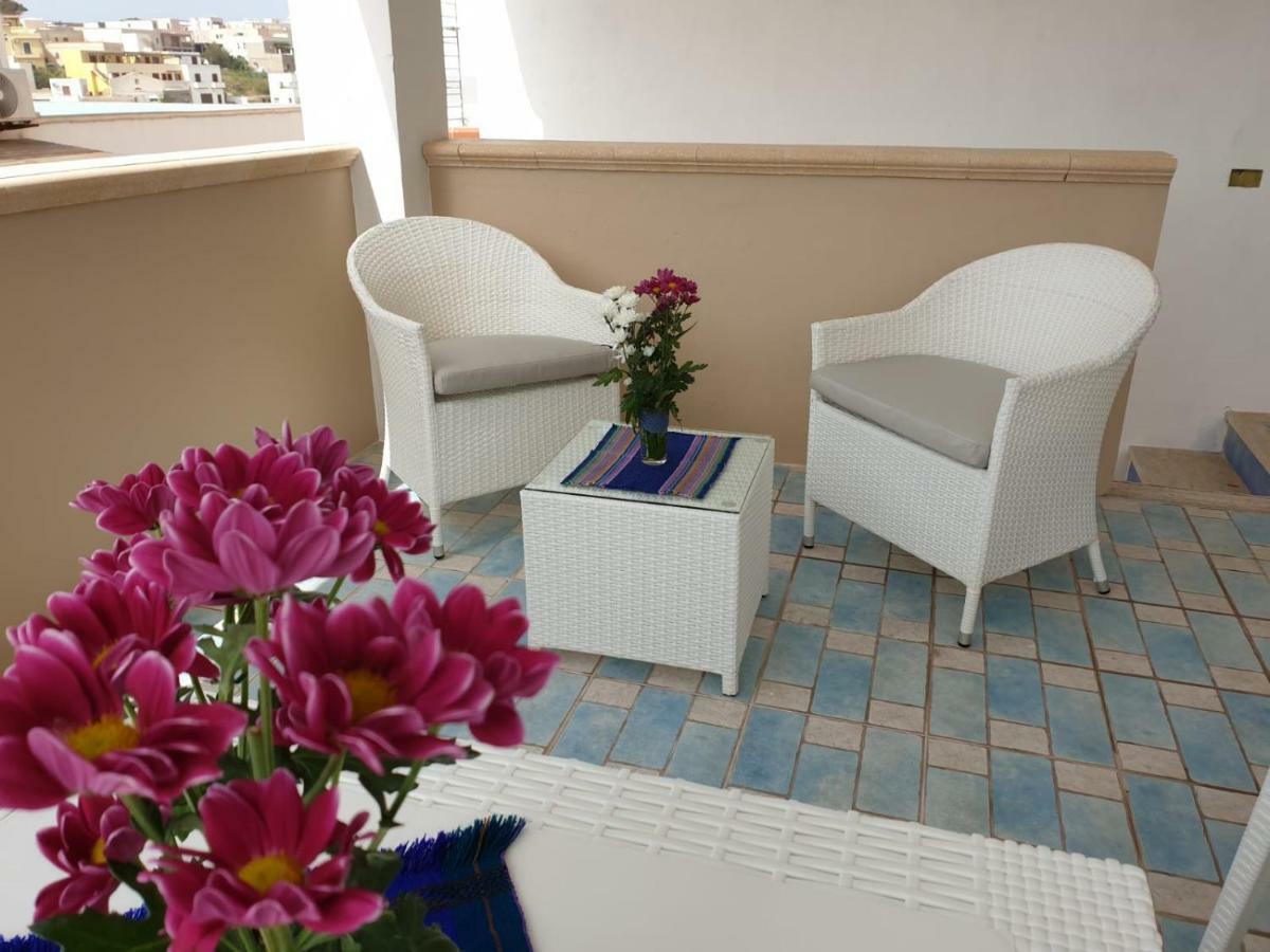 B&B Una Favola Di Mare 兰佩杜萨 外观 照片